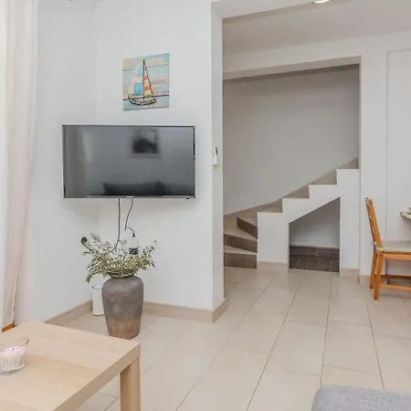 Villa House Gloria Patri *